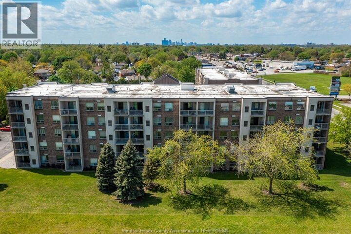 Property Photo:  8335 Wyandotte Street East 109  ON N8S 4S8 