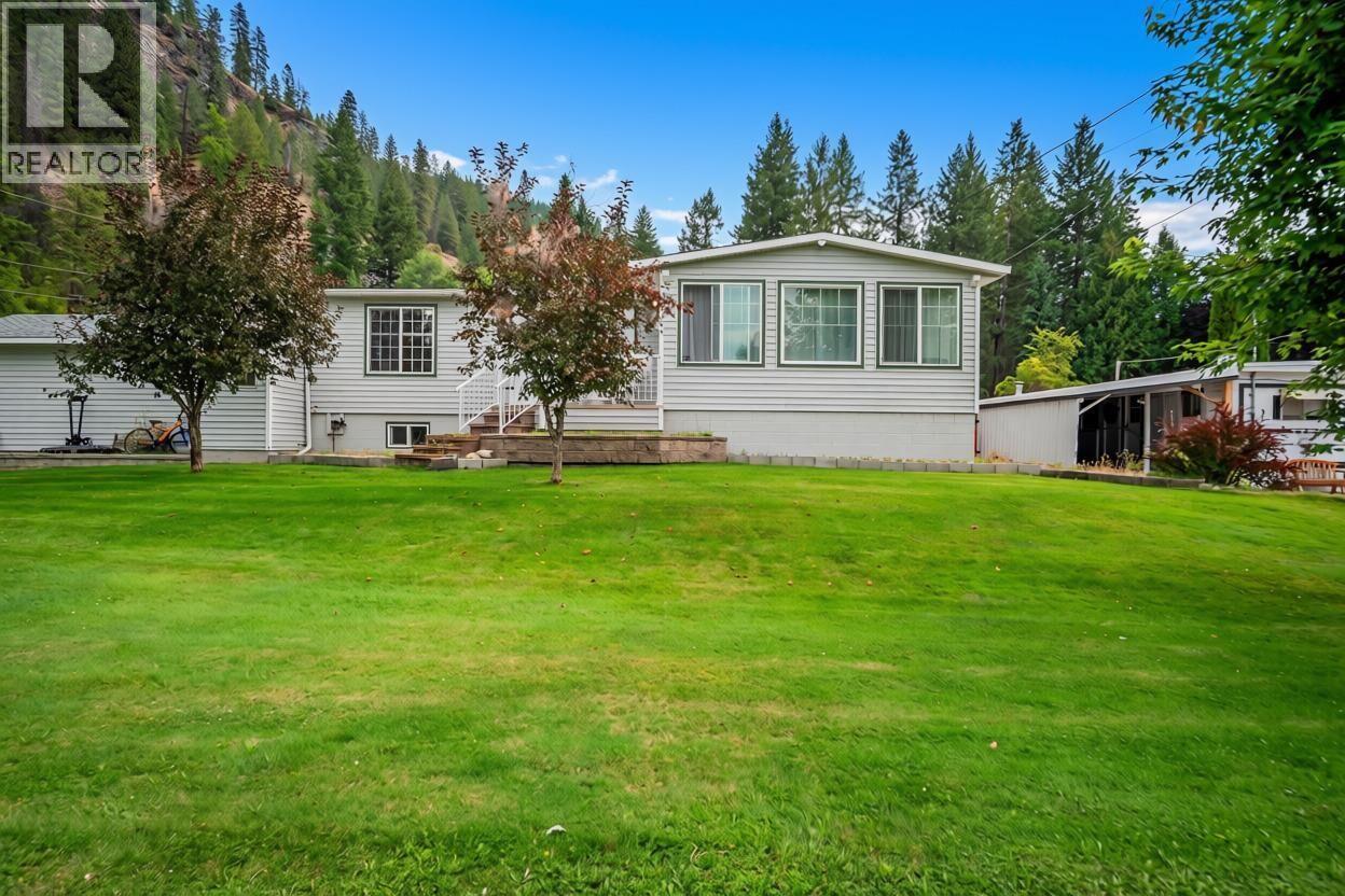 Property Photo:  1664 Maida Road  BC V0H 1E3 