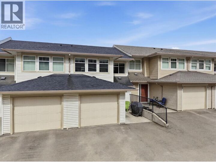Property Photo:  1990 Pacific Way 20  BC V1S 1W3 