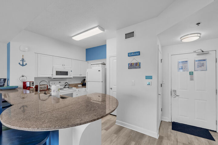 Property Photo:  9900 S Thomas Drive 2213  FL 32408 