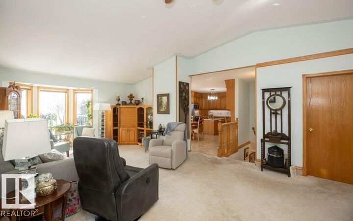 Property Photo:  11007 108 Avenue  AB T7P 1A4 