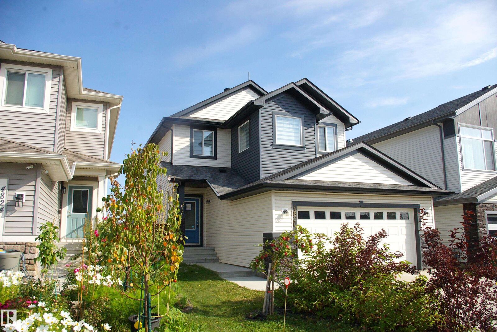 Property Photo:  4820 175 Avenue NW  AB T5Y 4C6 