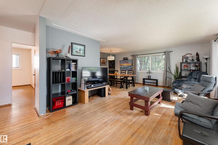 Property Photo:  14906 76 Avenue NW  AB T5R 2Z6 