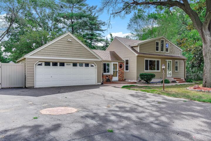Property Photo:  8691 Van Buren Street NE  MN 55434 