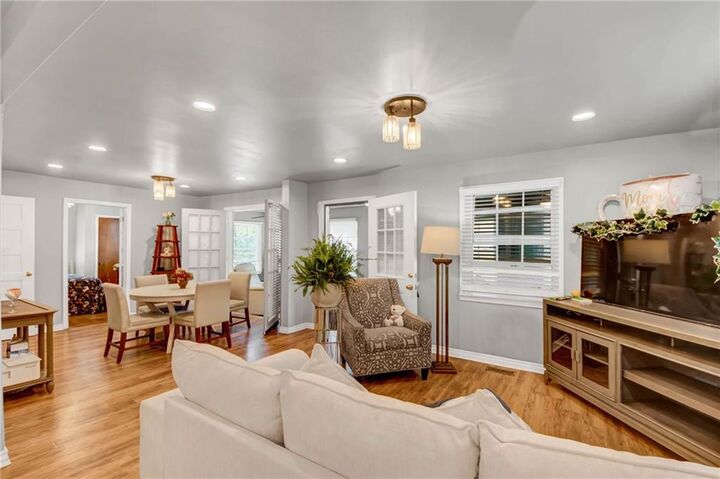 Property Photo:  198 Joe Louis Drive NW  GA 30314 