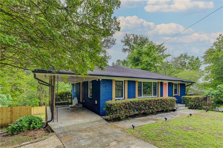 Property Photo:  2135 Brannen Road SE  GA 30316 