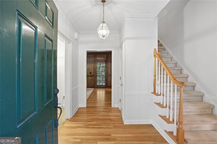 Property Photo: 1090 Applecross Drive GA 30075