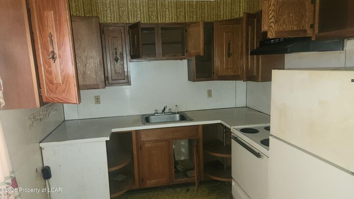 Property Photo:  937 W 1st Street  PA 18201 