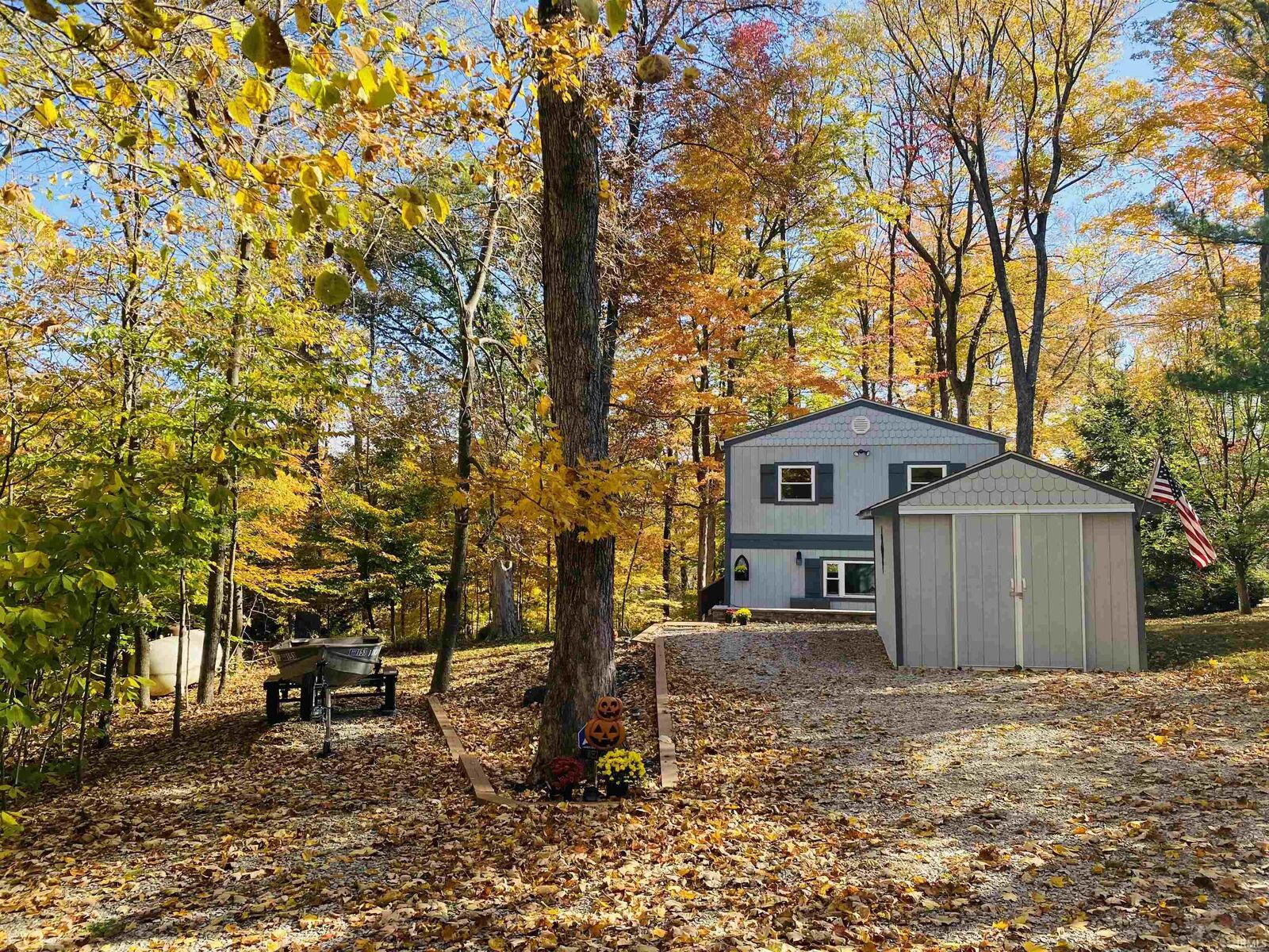 Property Photo:  8031 Center Lake Road  IN 46164 