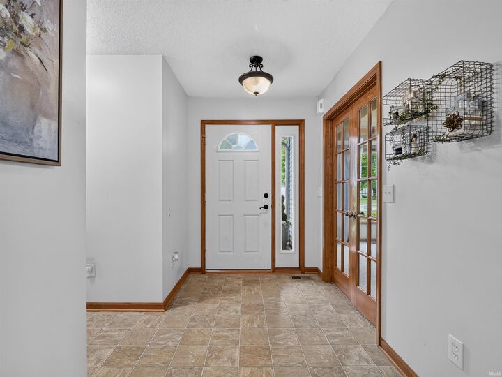 Property Photo: 2009 Miami Trail IN 46750-4183