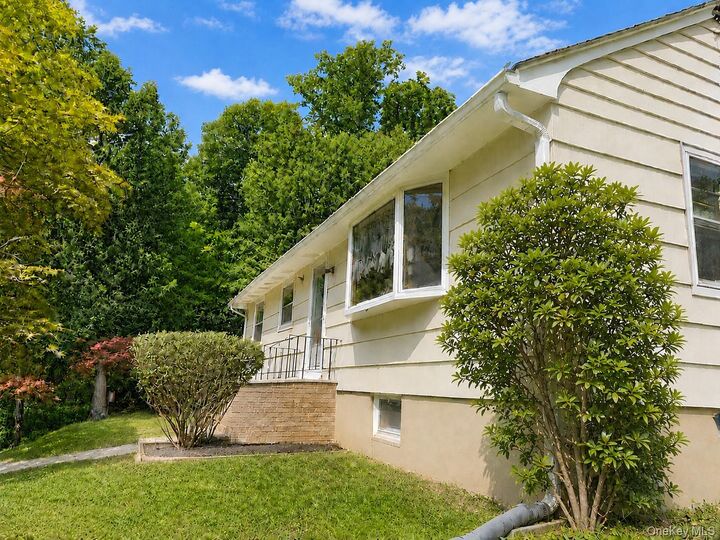 Property Photo: 135 Kings Highway NY 10962