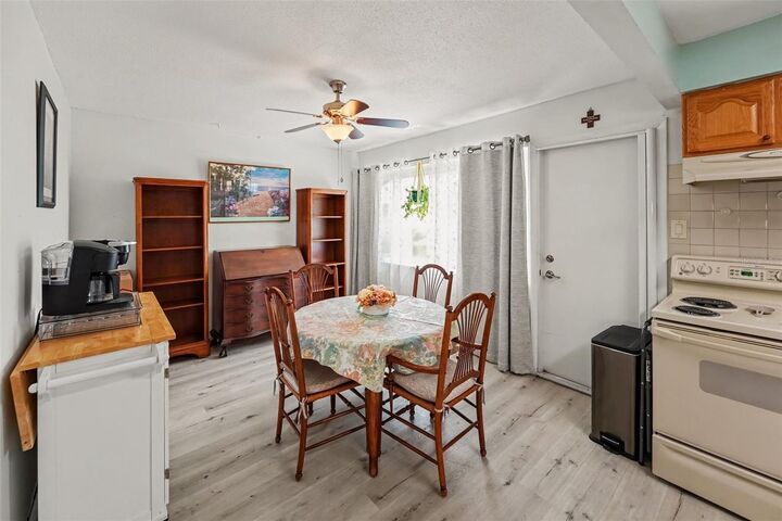 Property Photo:  6880 Lafayette N 8  FL 33781 