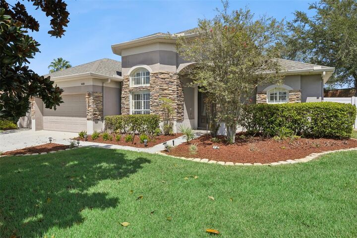 Property Photo: 1458 Whitefriar Drive FL 34761