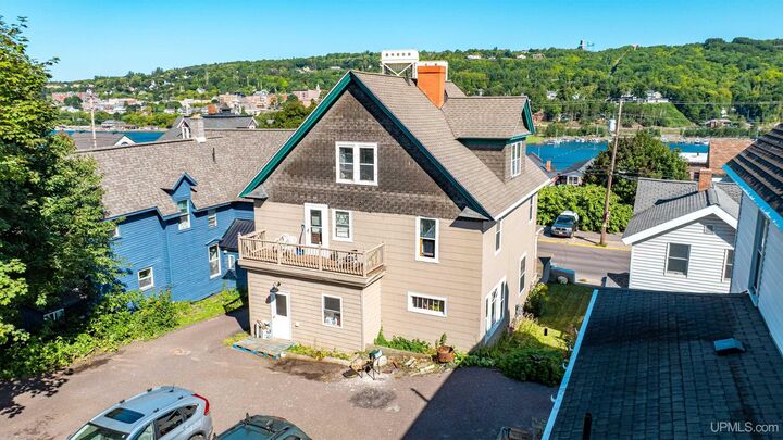 Property Photo:  107 E Montezuma Avenue  MI 49931 
