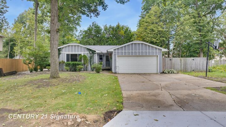 Property Photo:  5240 Wishing Well Drive  MI 48439 