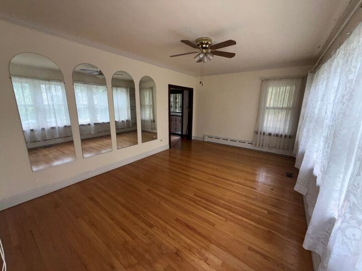 Property Photo:  10753 S Hale Avenue  IL 60643 