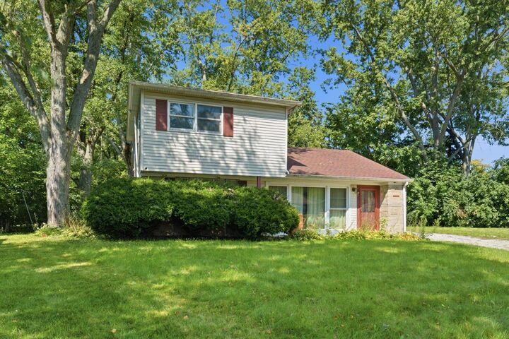 Property Photo:  8 Mantua Court  IL 60466 