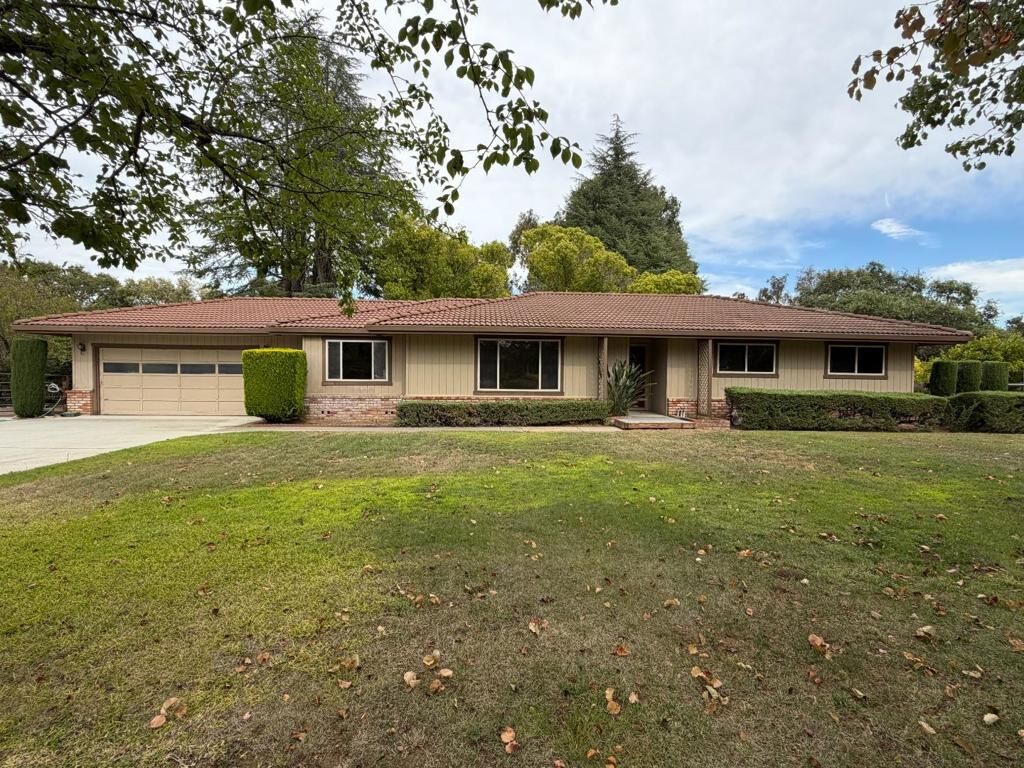 Property Photo:  9175 Vista Del Monte Court  CA 95020 