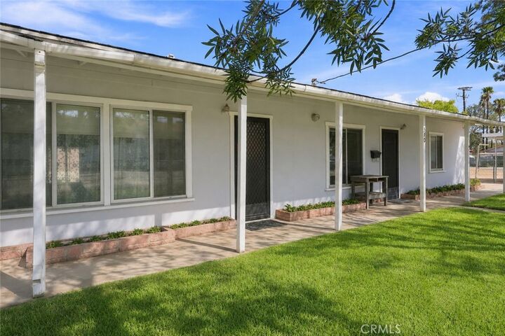 Property Photo:  510 Magnolia Avenue  CA 92223 
