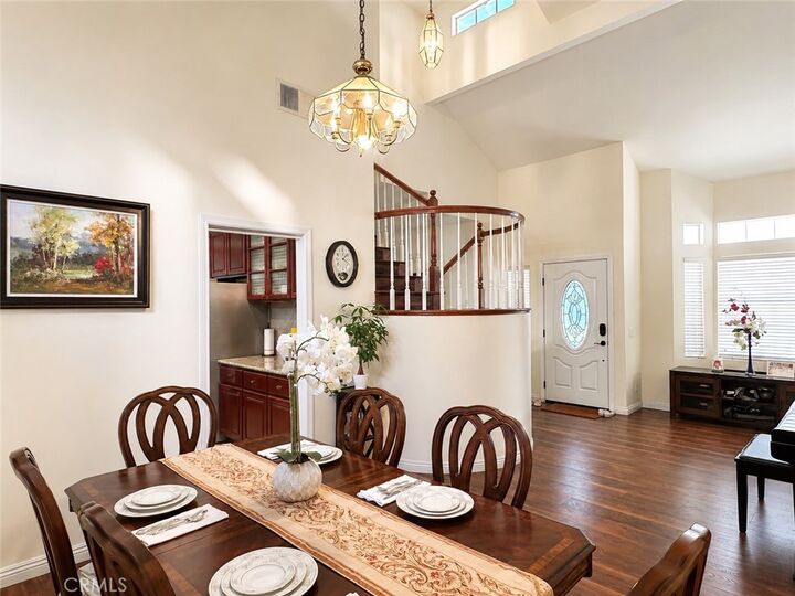 Property Photo: 430 W Walnut CA 91016