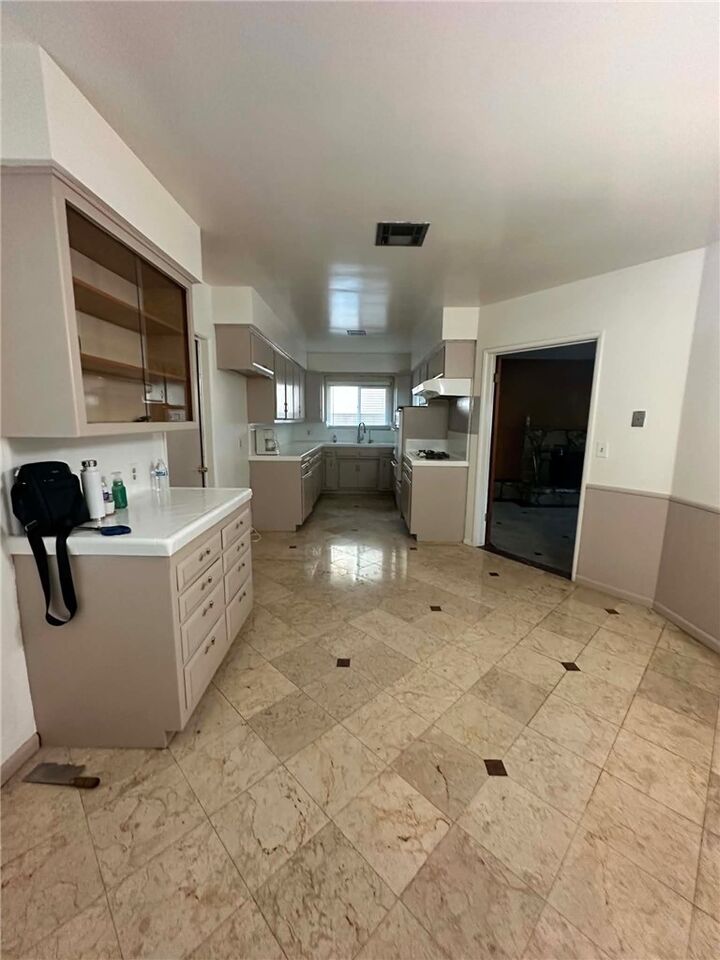 Property Photo:  17458 Fontlee Lane  CA 92335 