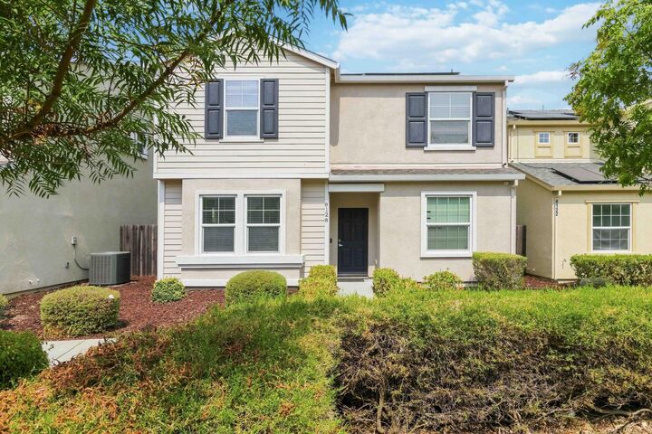 Property Photo:  8128 Emmy Willow Lane  CA 95828 