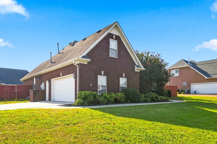 Property Photo:  801 Riata Ct  TN 37167 