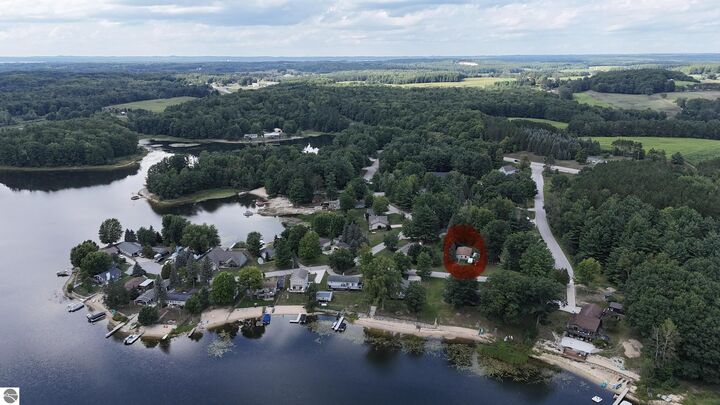 Property Photo:  9485 Stone Ledge Lake Drive  MI 49601 