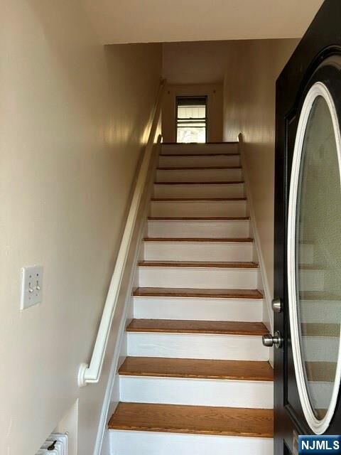 Property Photo:  395 Ridge Road P  NJ 07031 