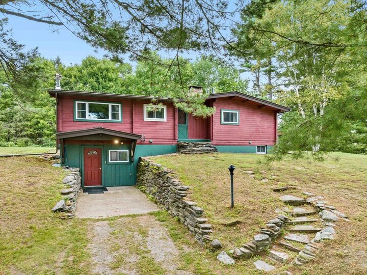 Property Photo:  360 Bunker Hill Circle  VT 05658 
