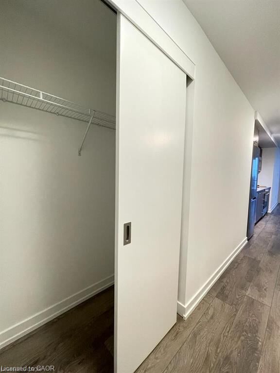 Property Photo:  5 Wellington Street S 705  ON N2G 0E3 