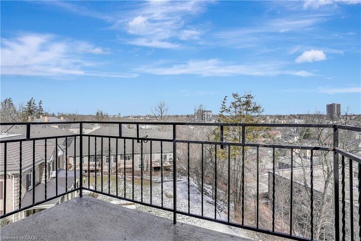 Property Photo:  26 Wentworth Avenue 5N  ON N1S 1G6 