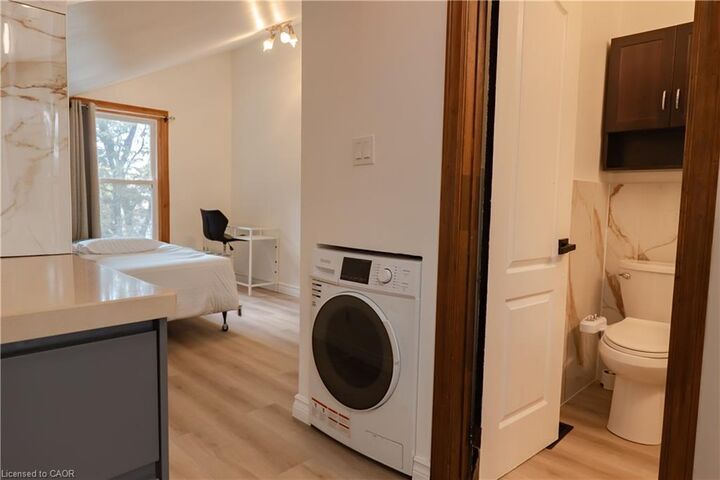 Property Photo:  57 Rupert Court Upper  ON L8W 2Y8 