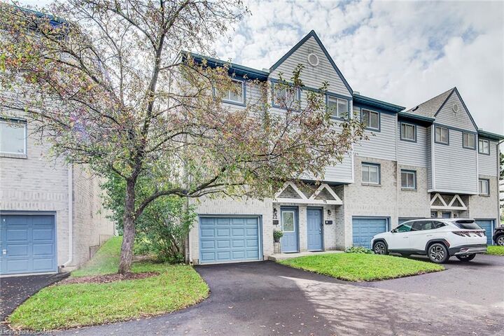 Property Photo:  589 Beechwood Drive 22  ON N2T 2K9 