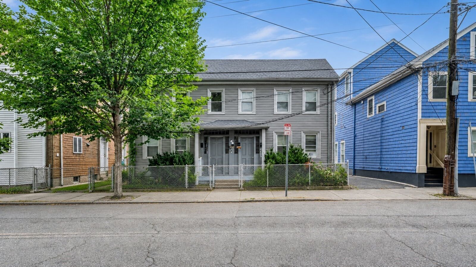 Property Photo: 6 6th Street 2 MA 02141