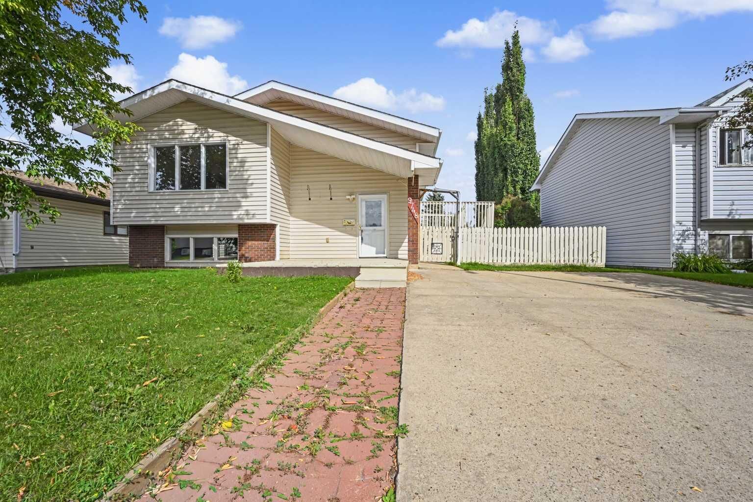Property Photo:  9748 71 Avenue  AB T8V 6E3 