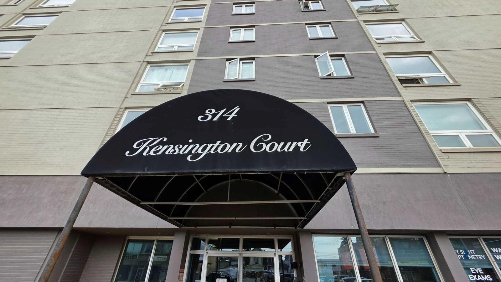 Property Photo:  314 14 Street NW 704  AB T2N 1Z8 