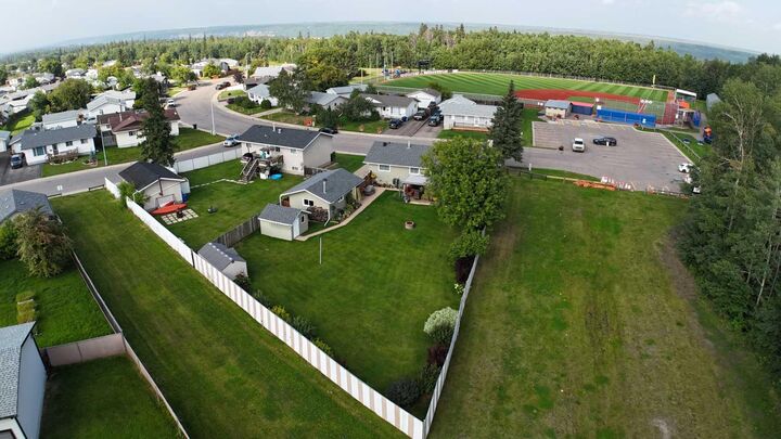 Property Photo: 101 Thicket Drive AB T9H 3C3