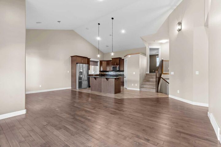 Property Photo:  170 Morris Court  AB T4N 0B2 