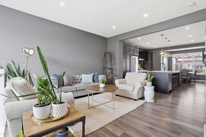 Property Photo:  374 Masters Road SE  AB T3M 2T4 
