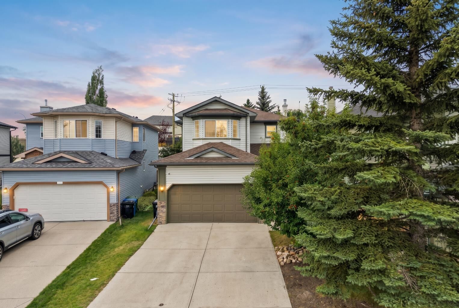 Property Photo:  147 Harvest Creek Court NE  AB T3K 4N8 