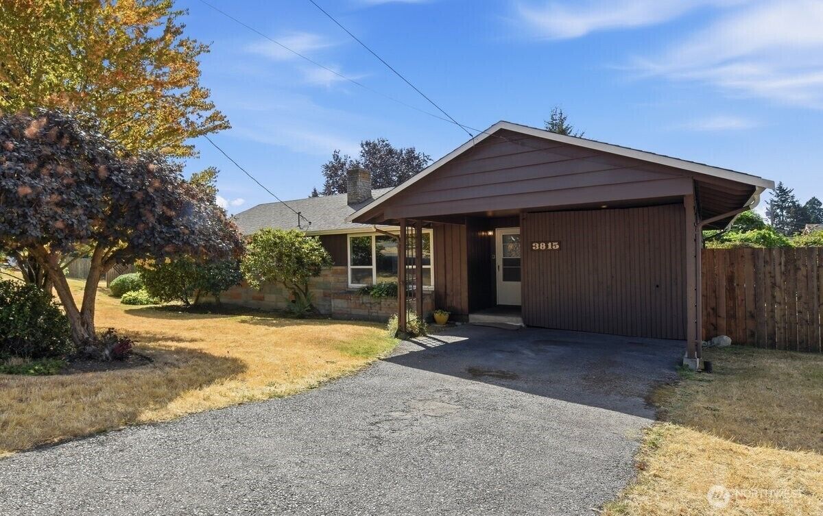 Property Photo:  3815 S 179th Street  WA 98188 