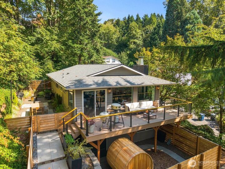 Property Photo: 13917 16th Place SW WA 98166