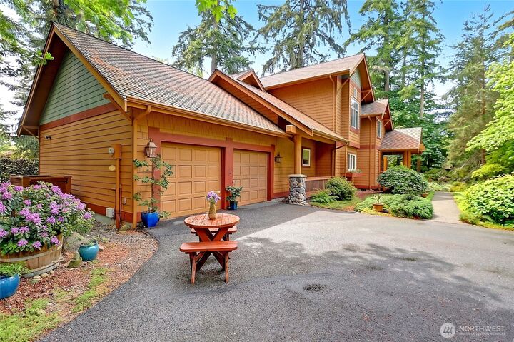 Property Photo: 1951 Journeys End Lane WA 98282