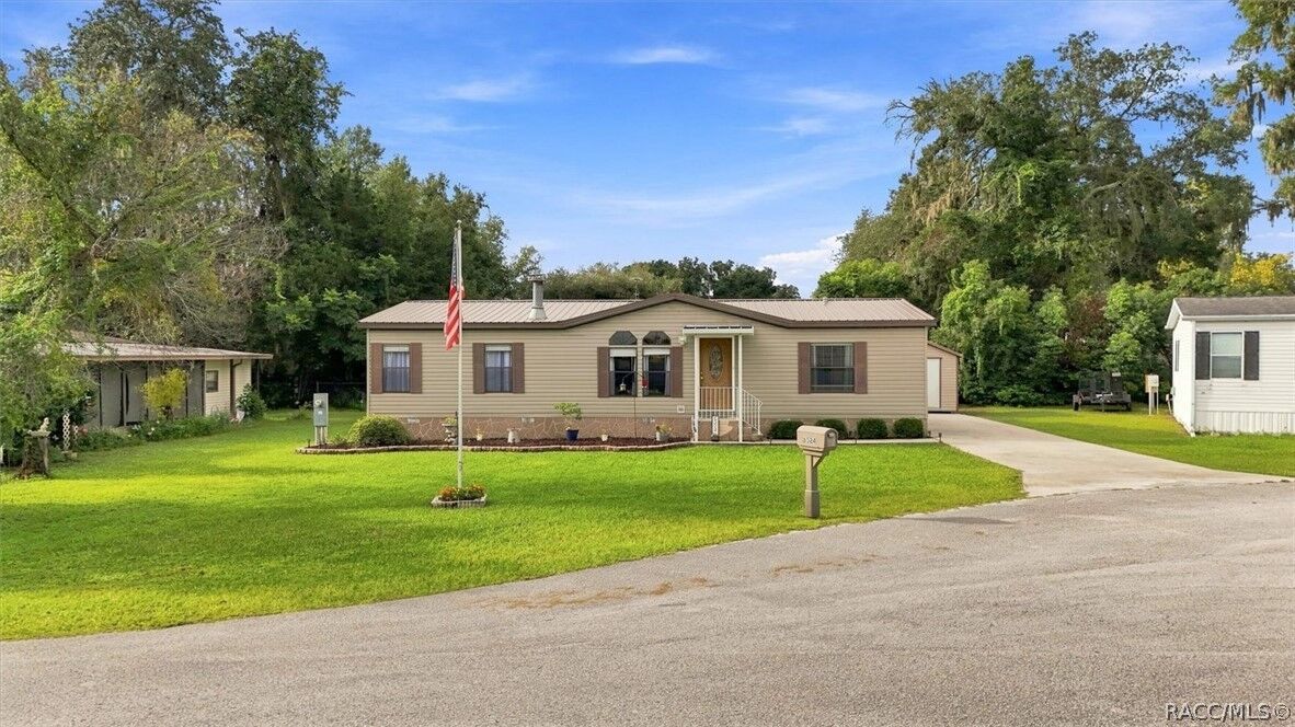 Property Photo:  6524 SE 110th Lane  FL 34420 