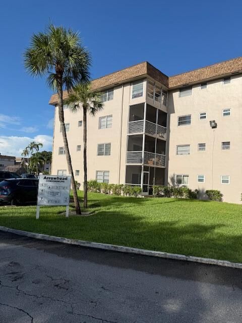 Property Photo:  2510 SW 81st Avenue 108  FL 33324 