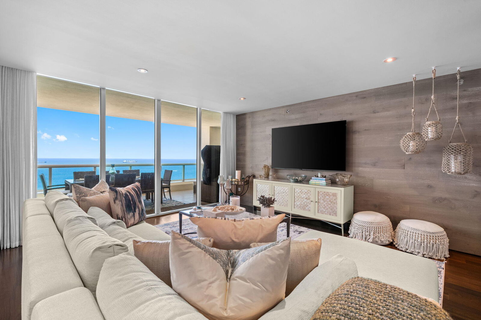 Property Photo: 101 S Fort Lauderdale Beach Boulevard 2303 FL 33316