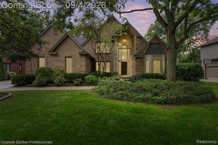 Property Photo: 3623 Cedar Shake Drive MI 48309