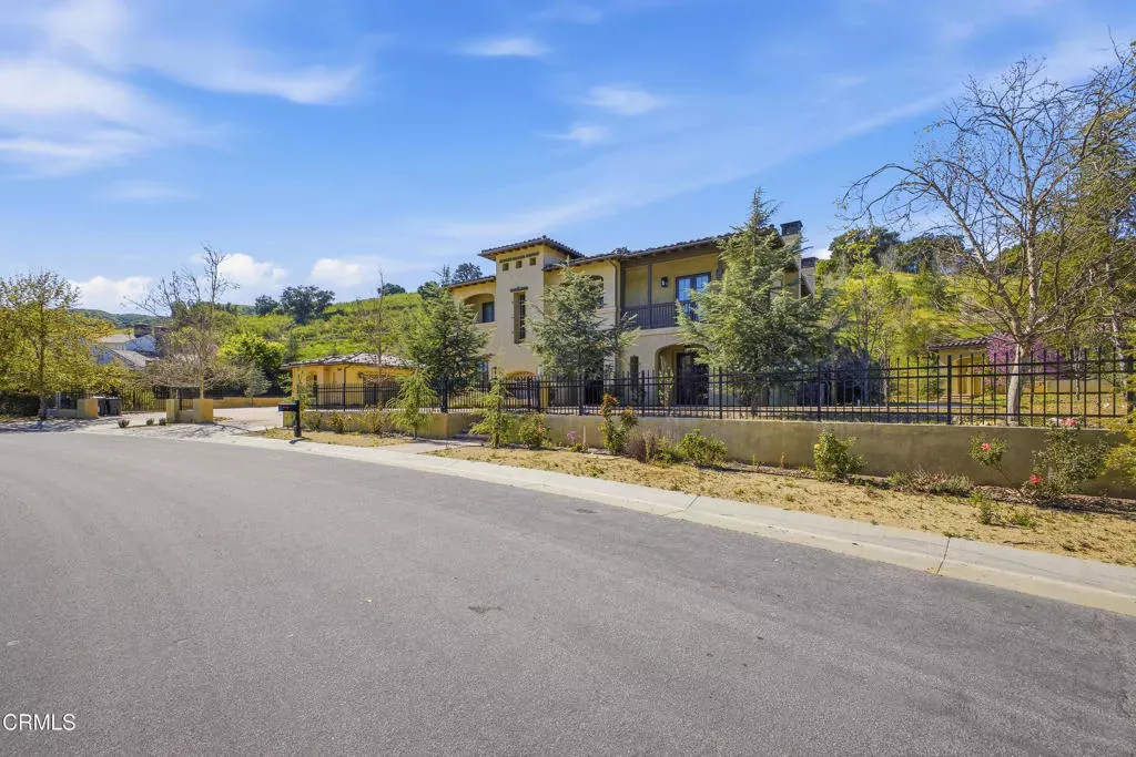 Property Photo: 27417 Park Vista Road CA 91301