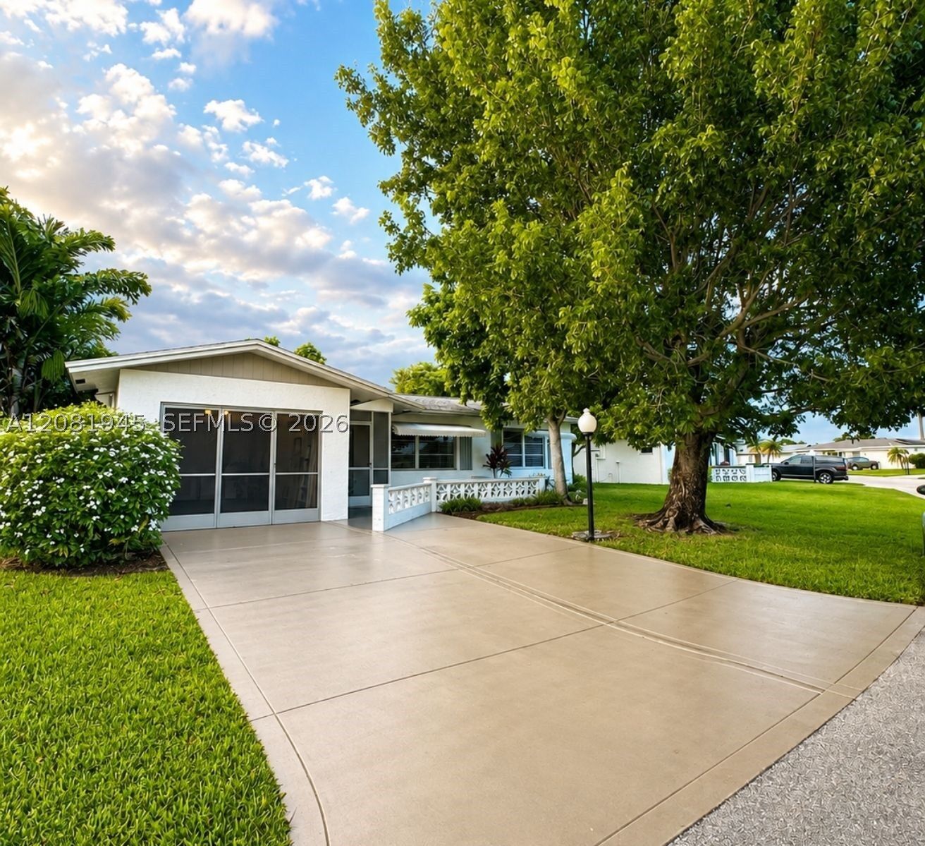 Property Photo:  5156 Michael Dr  FL 33417 